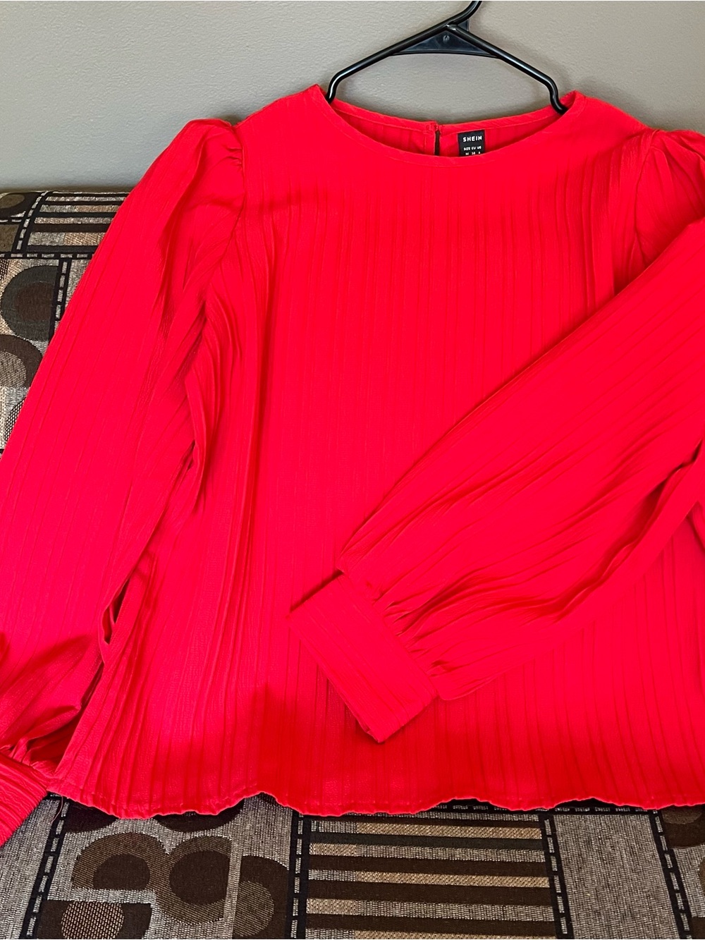 SHEIN Red Pleated Puff-Sleeve Blouse